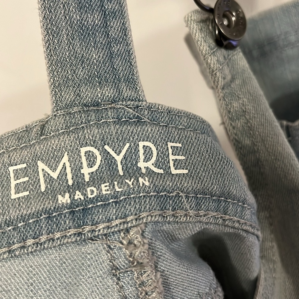 Empyre Madelyn Overall Shorts Distressed Denim - Picture 8 of 9